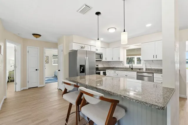 $324,000 | 1136 Southwest Shorewood Drive, Dunnellon, FL 34431