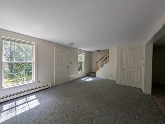 $2,395 | 125 A Sullivan Street, Berwick, ME 03901