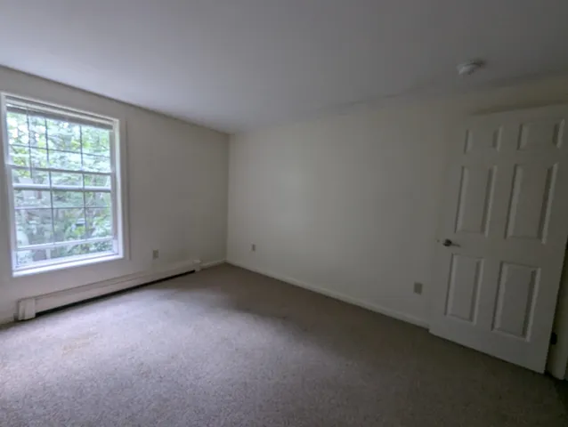 $2,395 | 125 A Sullivan Street, Berwick, ME 03901