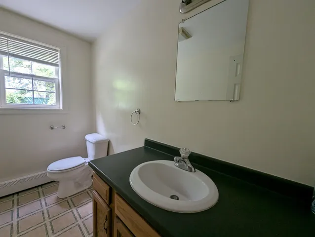 $2,395 | 125 A Sullivan Street, Berwick, ME 03901