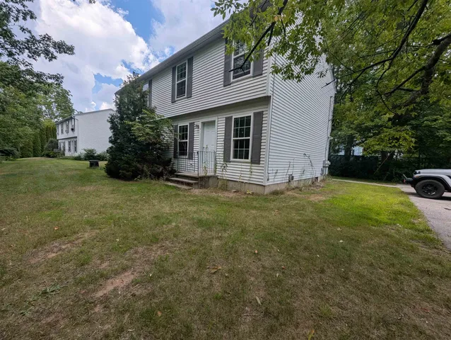 $2,395 | 125 A Sullivan Street, Berwick, ME 03901