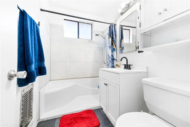 $549,000 | 152 East Rosewood Street, Rialto, CA 92376