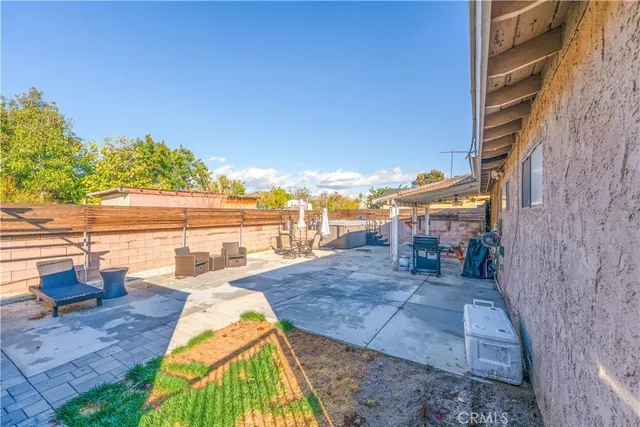 $549,000 | 152 East Rosewood Street, Rialto, CA 92376