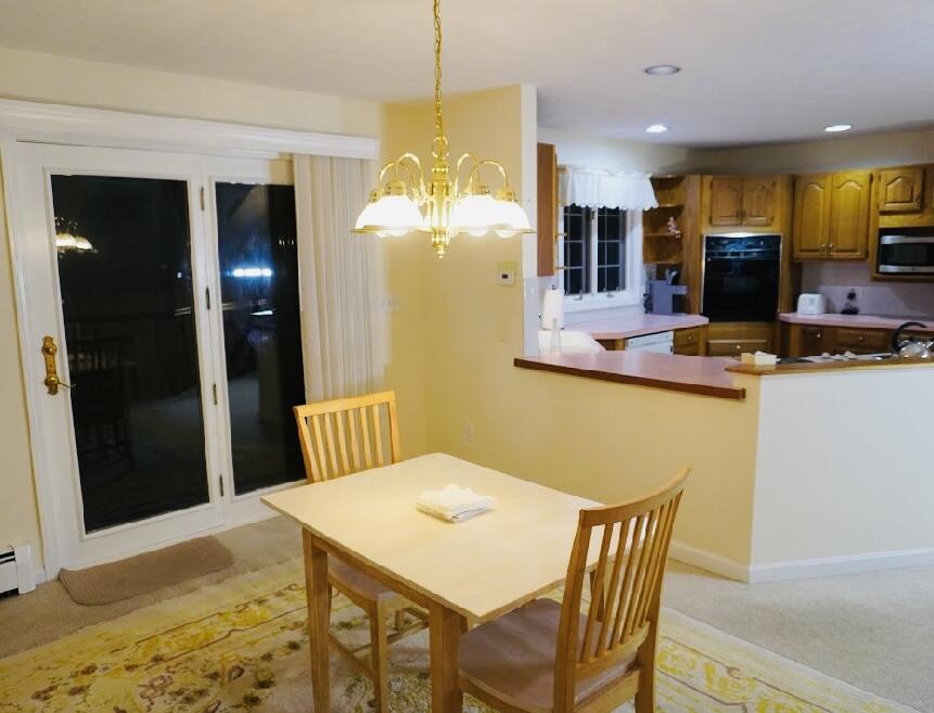 110 Pool dining