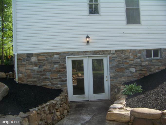 12902 Brice Road Thurmont, MD 21788 - Photo 3 of 16 Exterior (Rear)