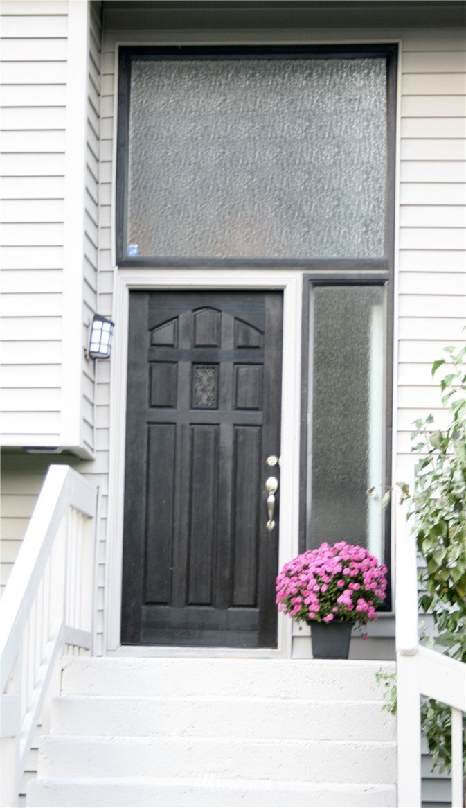 19 217th Place Southeast Bothell, WA 98021 - Photo 2 of 24