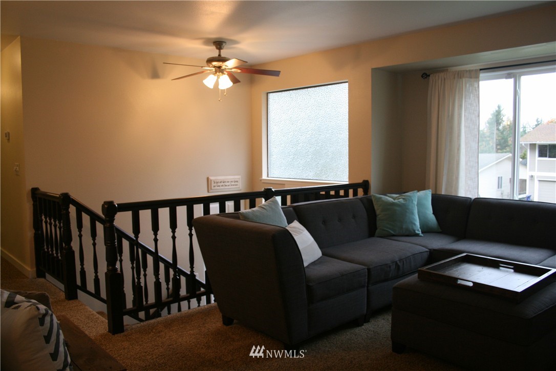 19 217th Place Southeast Bothell, WA 98021 - Photo 3 of 24