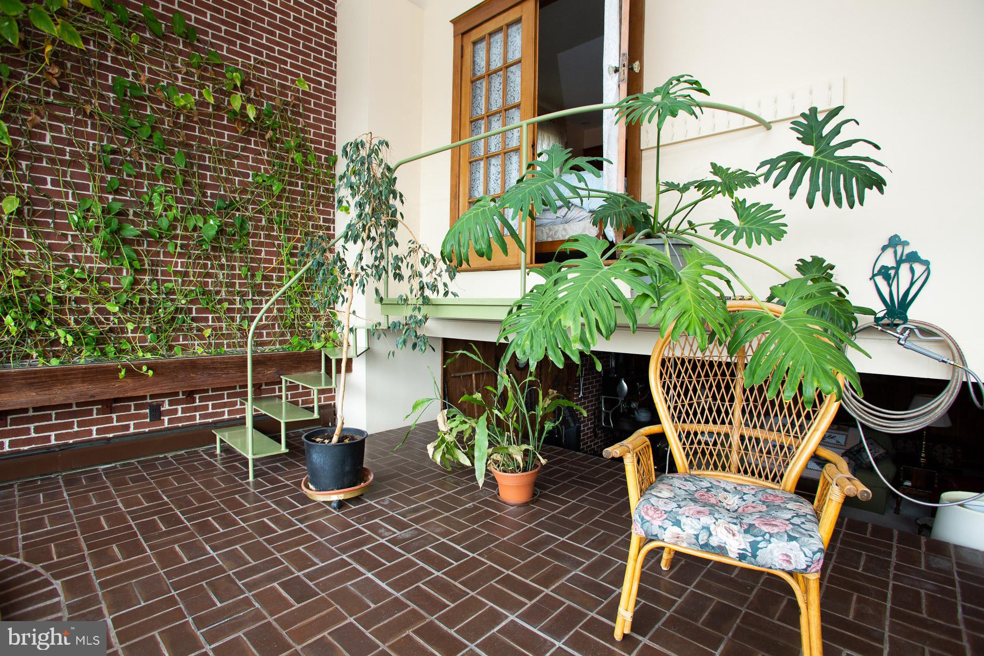 1691 New London Road Landenberg, PA 19350 - Photo 25 of 48 Solarium with access to Master bedroom