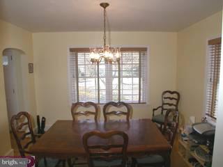 120 Bobbin Mill Road Media, PA 19063 - Photo 3 of 6