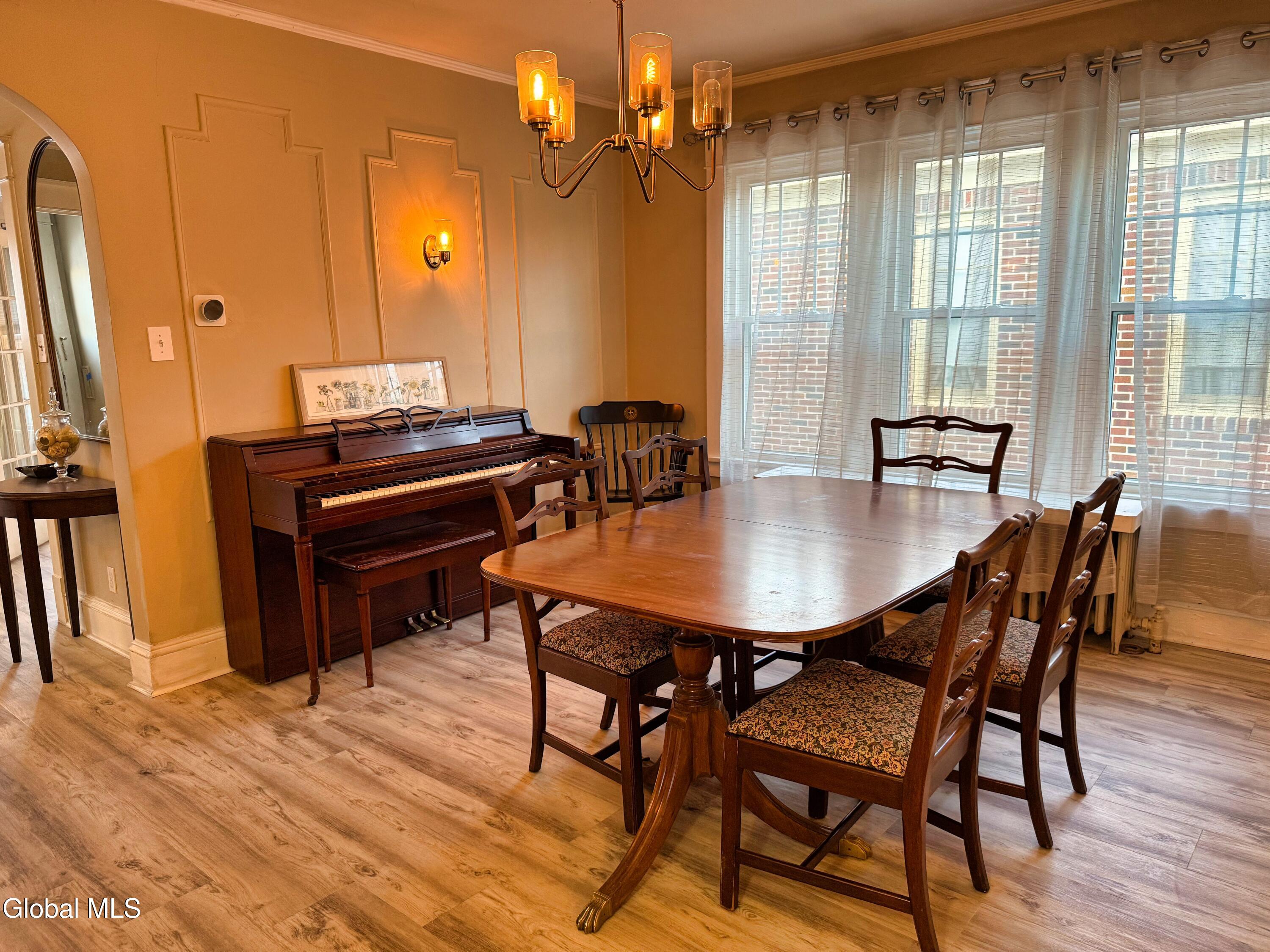 81 Edgecomb Street Albany, NY 12209 - Photo 10 of 24 IMG_5948