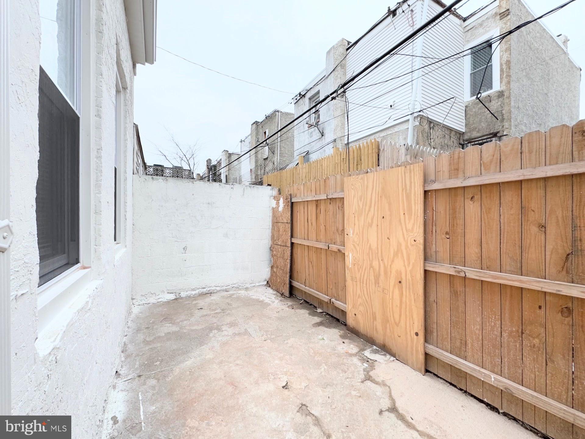 319 East Lehigh Avenue, Unit 1 Philadelphia, PA 19125 - Photo 8 of 21 a view of a house