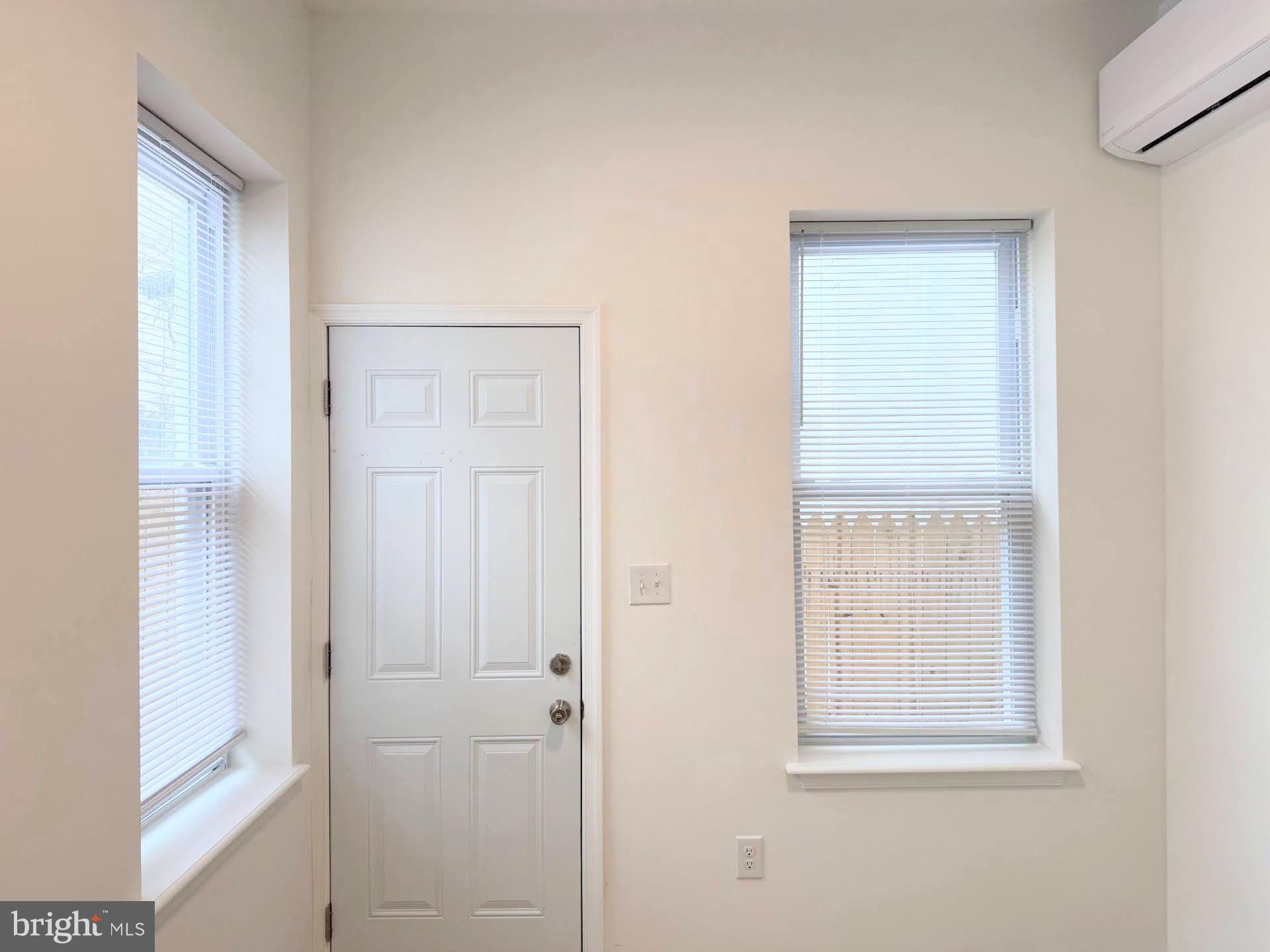319 East Lehigh Avenue, Unit 1 Philadelphia, PA 19125 - Photo 9 of 21 a view of an front door