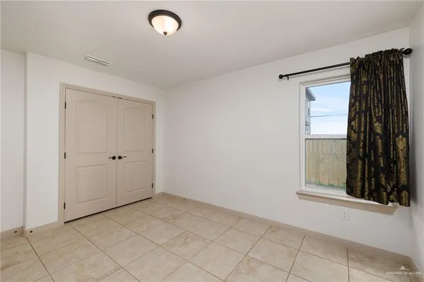 $2,100 | 2205 Antelope Cyn Street, Edinburg, TX 78541