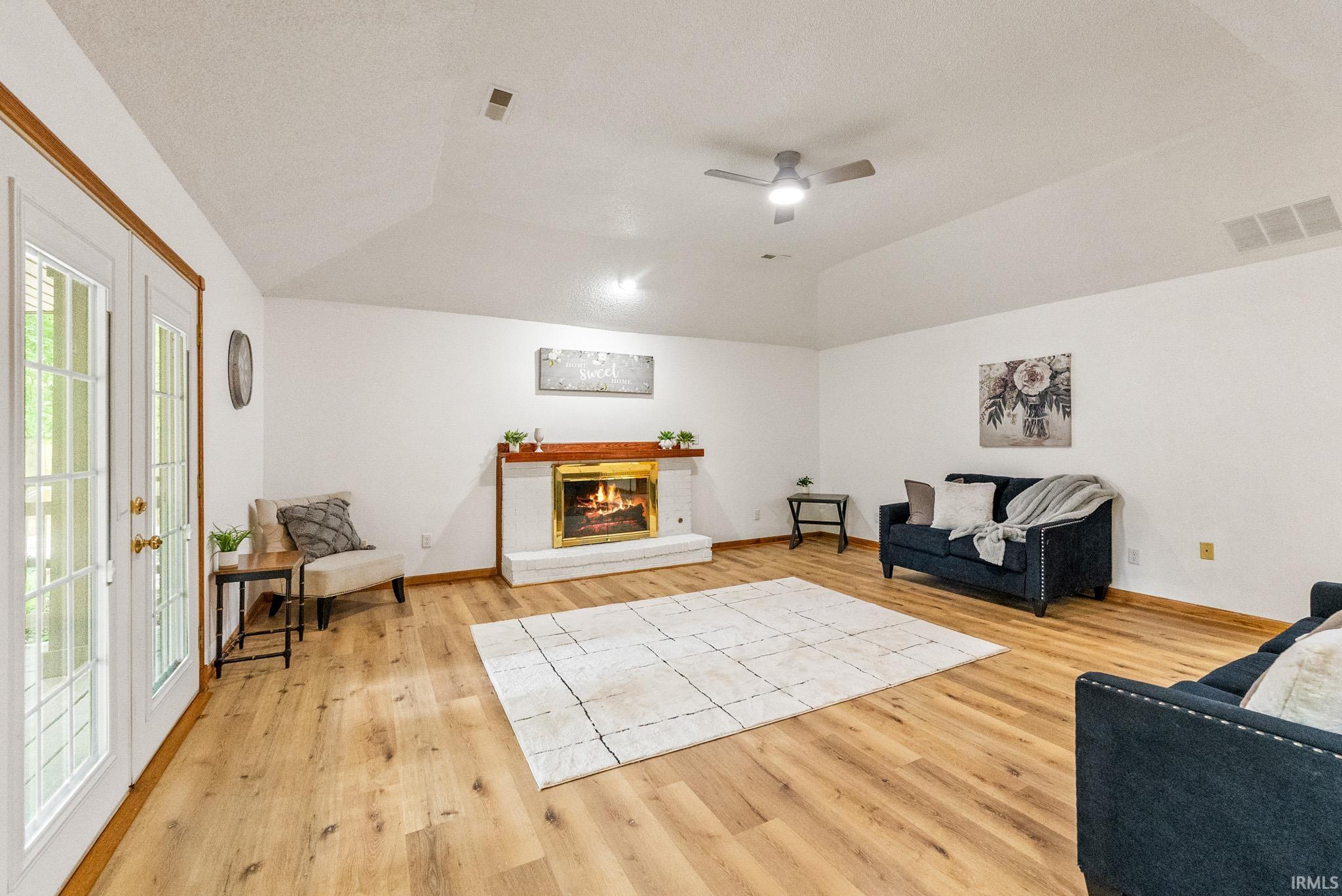 4550 Evard Road Fort Wayne, IN 46835 - Photo 5 of 23 Gallery Image 5