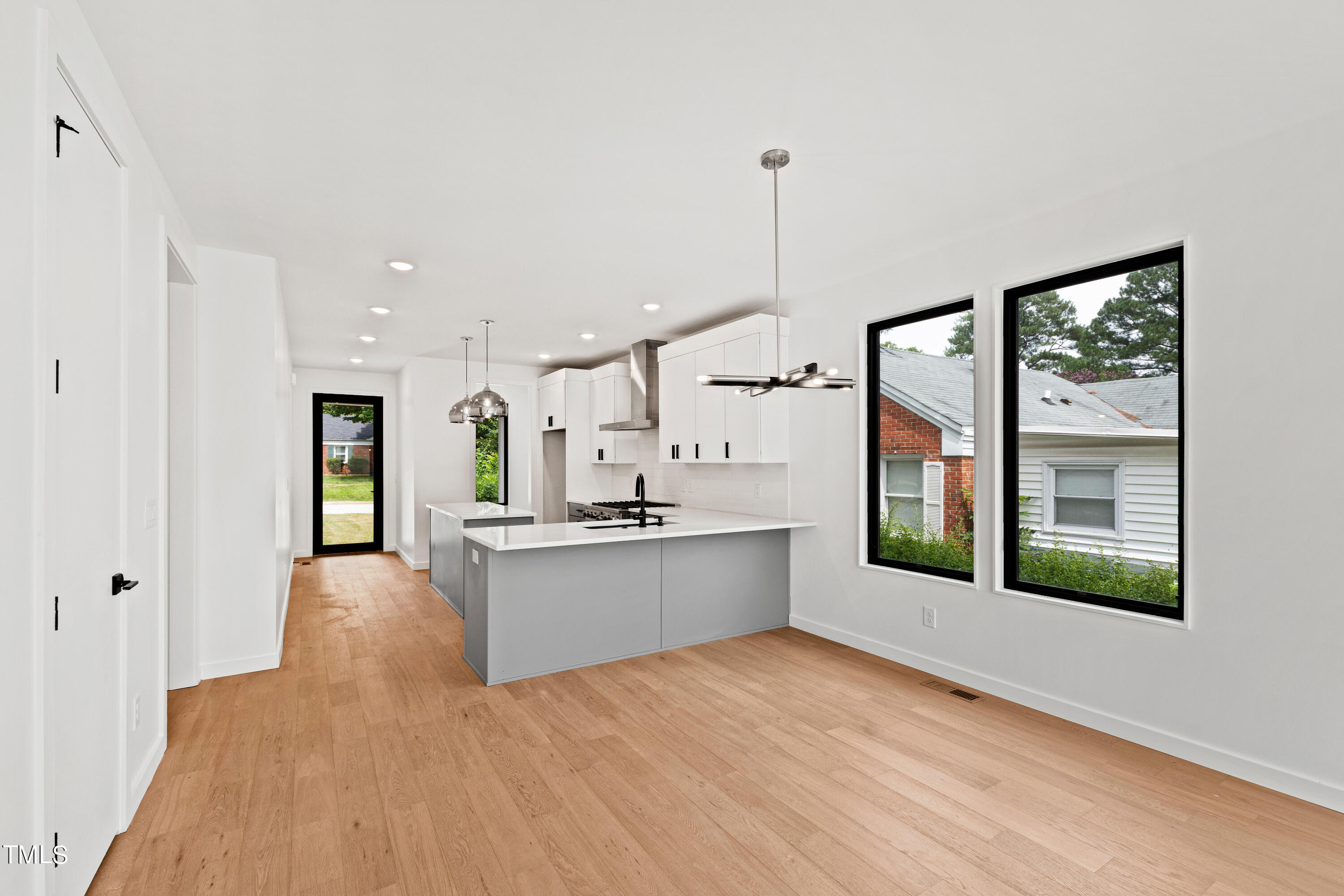 716 Brighton Road, Unit 101 Raleigh, NC 27610 - Photo 24 of 67 Dining 3