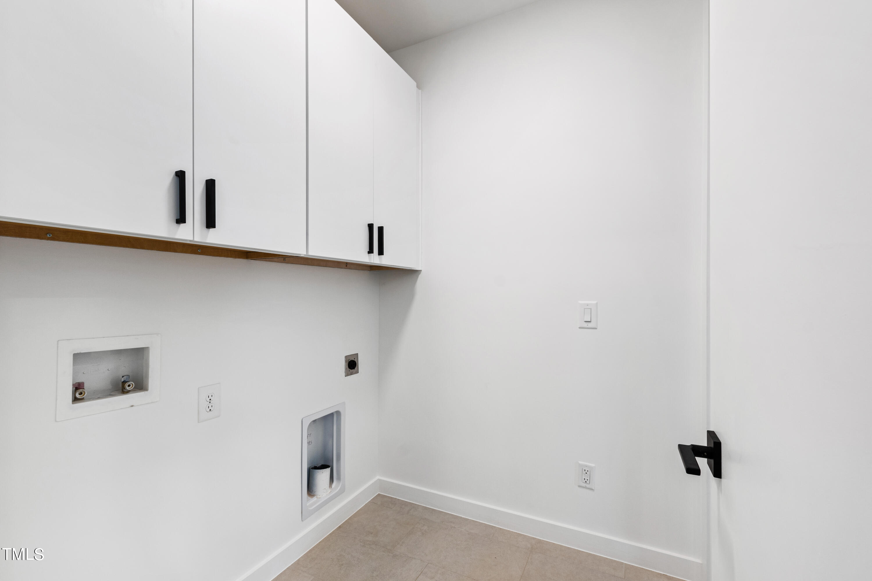 716 Brighton Road, Unit 101 Raleigh, NC 27610 - Photo 60 of 67 Laundry