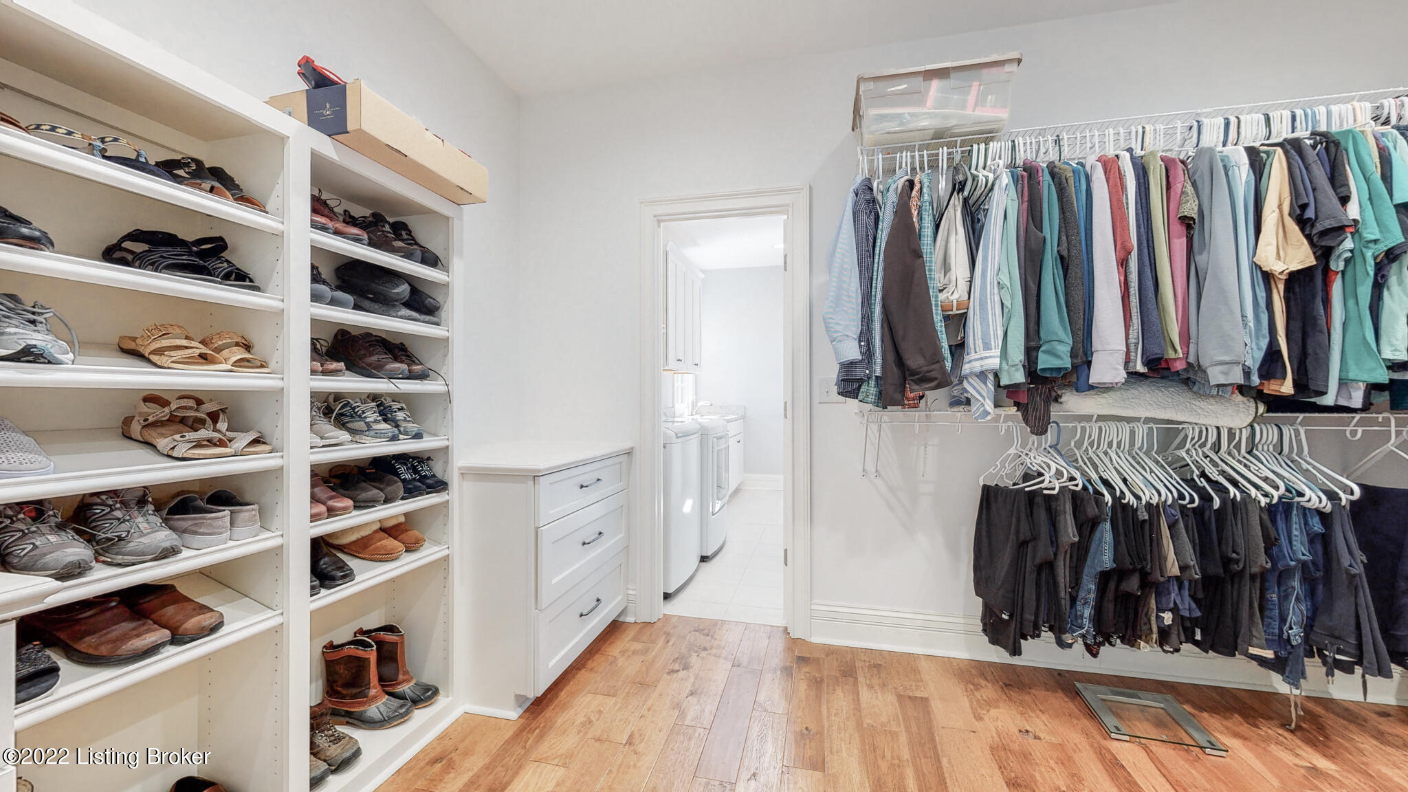 1107 Poplar Ridge Road Goshen, KY 40026 - Photo 26 of 54 Primary Closet