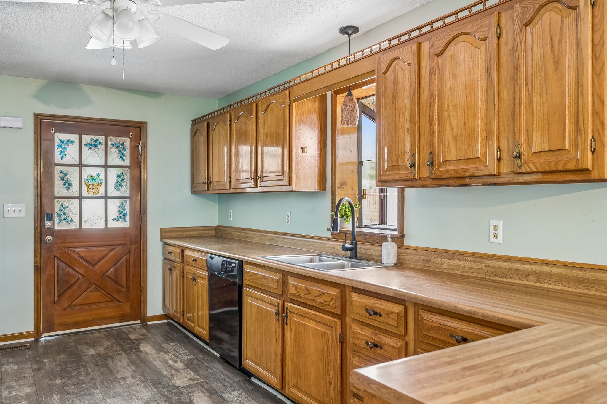 1533 Iron Bridge Road Columbia, TN 38401 - Photo 17 of 69