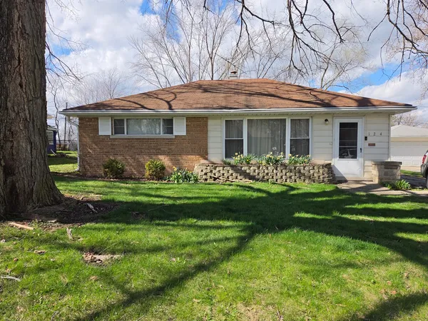 $130,000 | 124 Peach Street, Park Forest, IL 60466