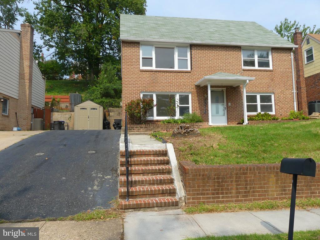 Brick Split Level