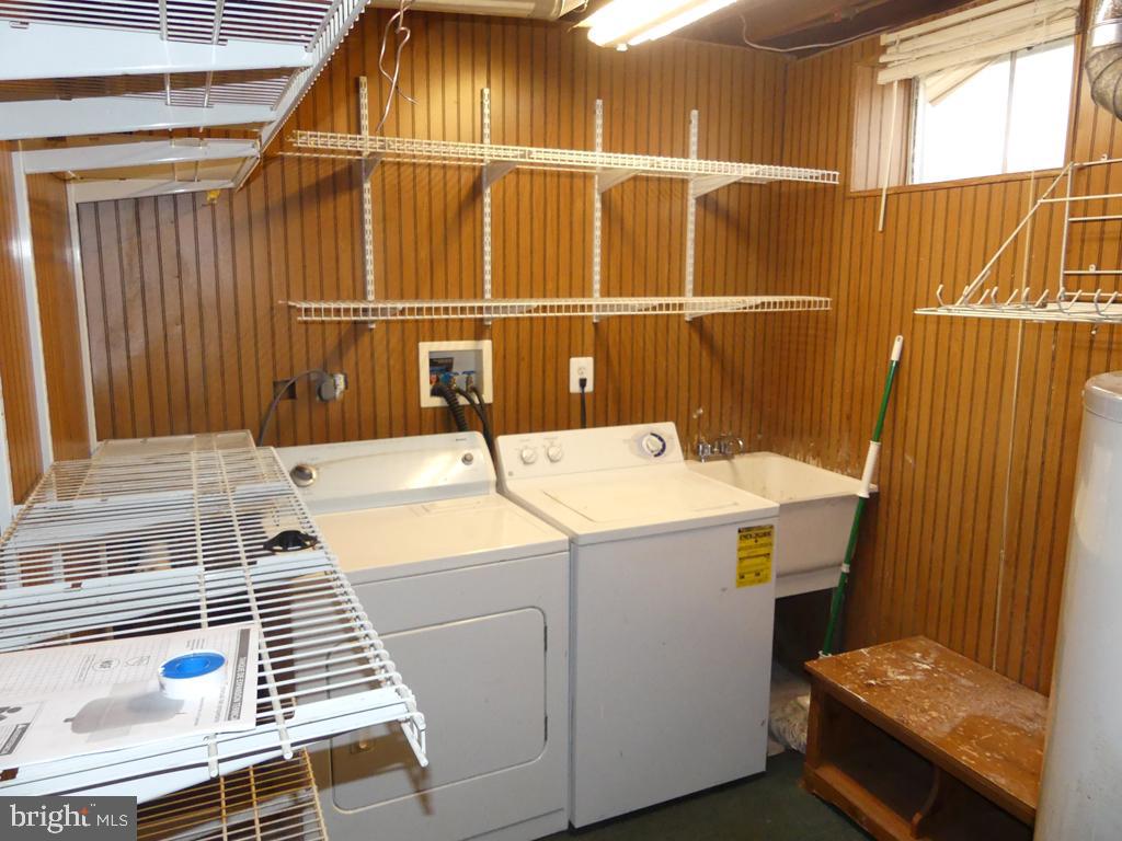8016 Sagramore Road Baltimore, MD 21237 - Photo 28 of 30 Laundry Rm