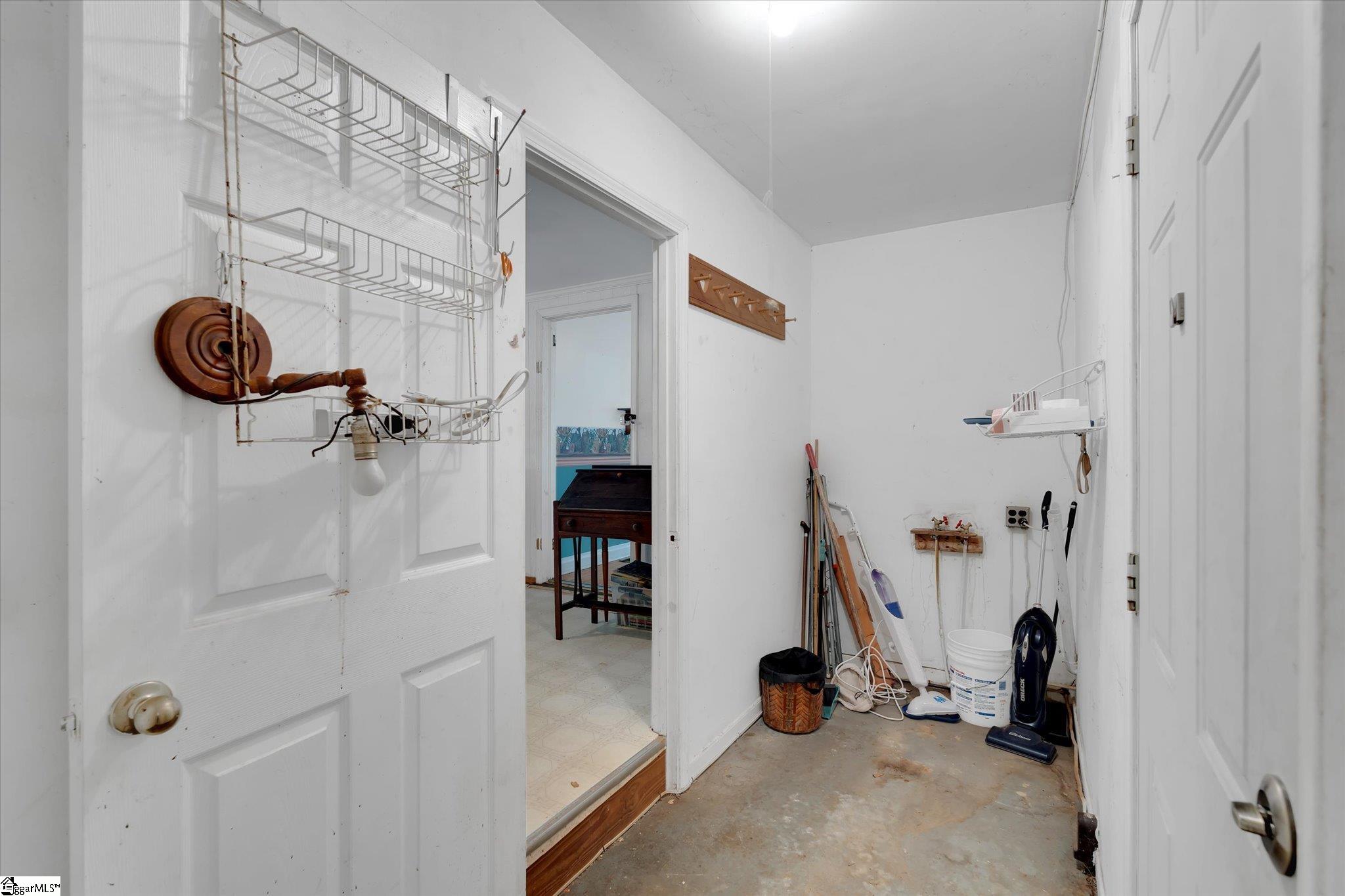644 Preston Road Pelzer, SC 29669 - Photo 27 of 36