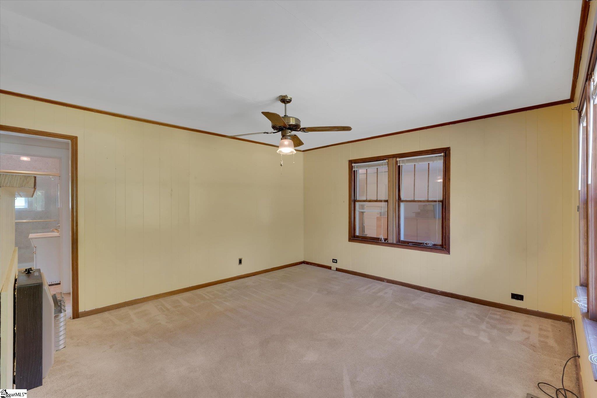 644 Preston Road Pelzer, SC 29669 - Photo 8 of 36