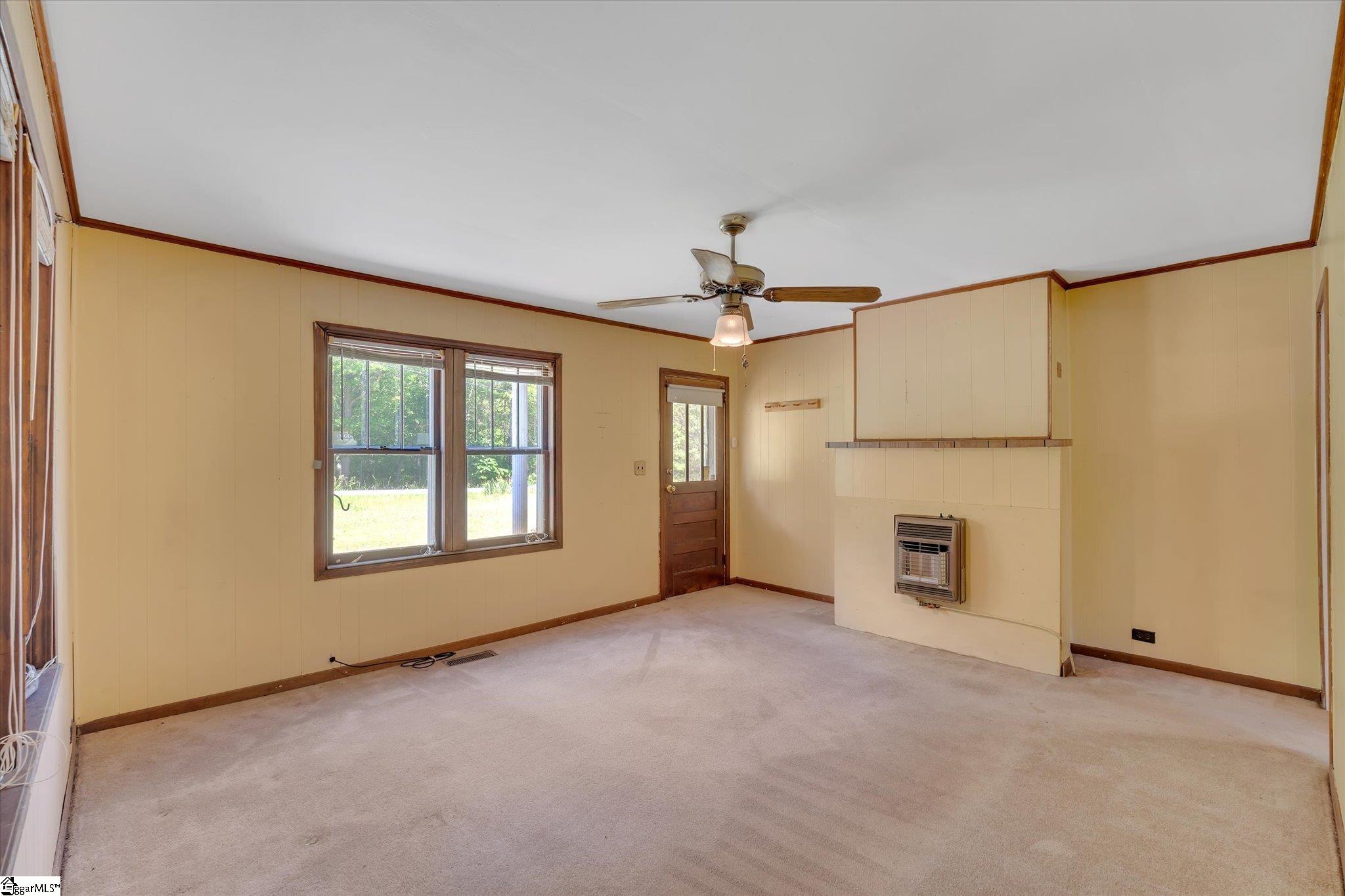 644 Preston Road Pelzer, SC 29669 - Photo 9 of 36