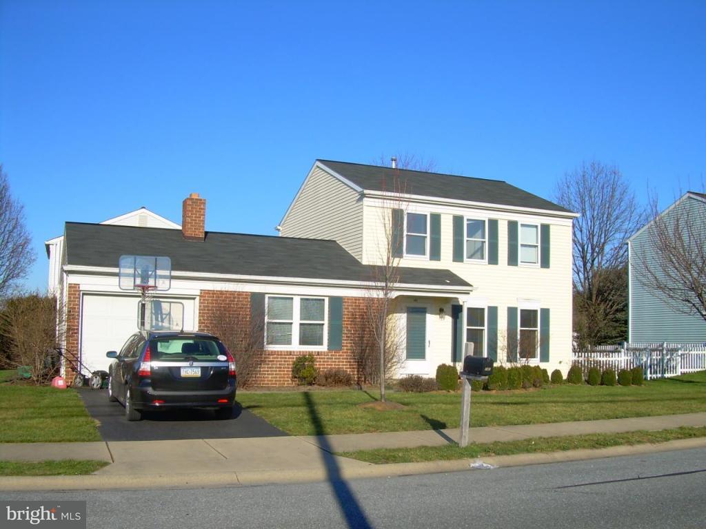 141 Arrowhead Drive Lititz, PA 17543 - Photo 1 of 8