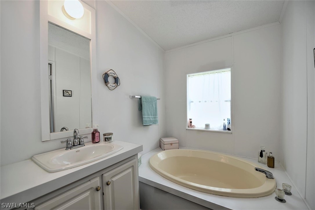 18251 Three B Farm Road Estero, FL 33928 - Photo 14 of 28 Gallery Image 14