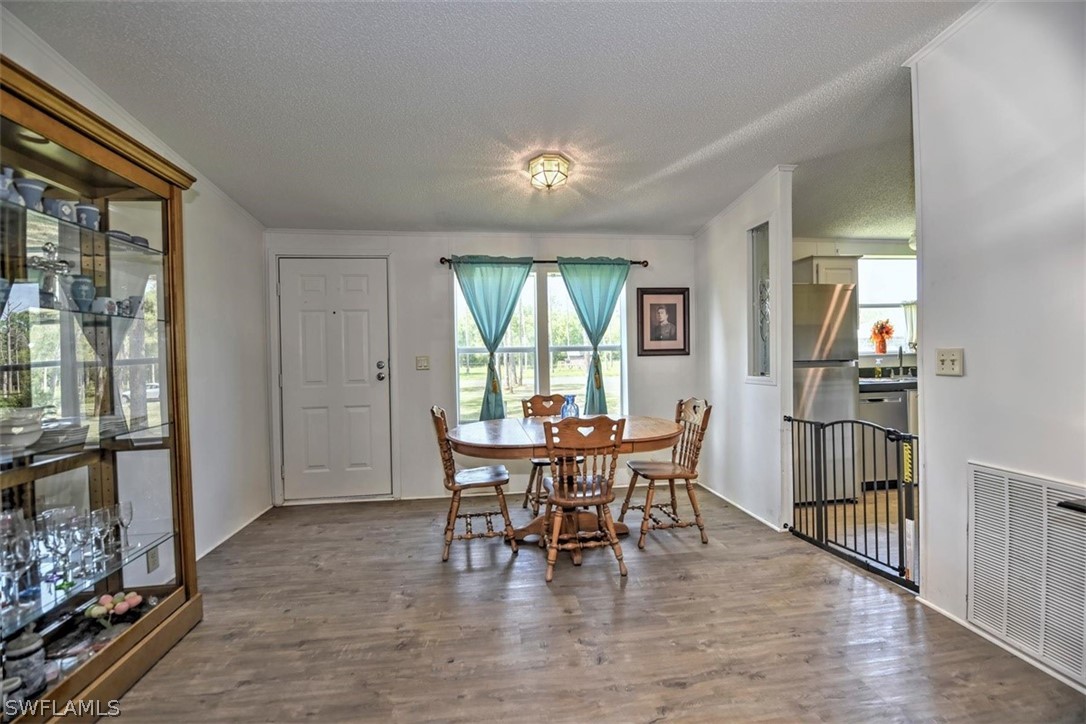 18251 Three B Farm Road Estero, FL 33928 - Photo 7 of 28 Gallery Image 7
