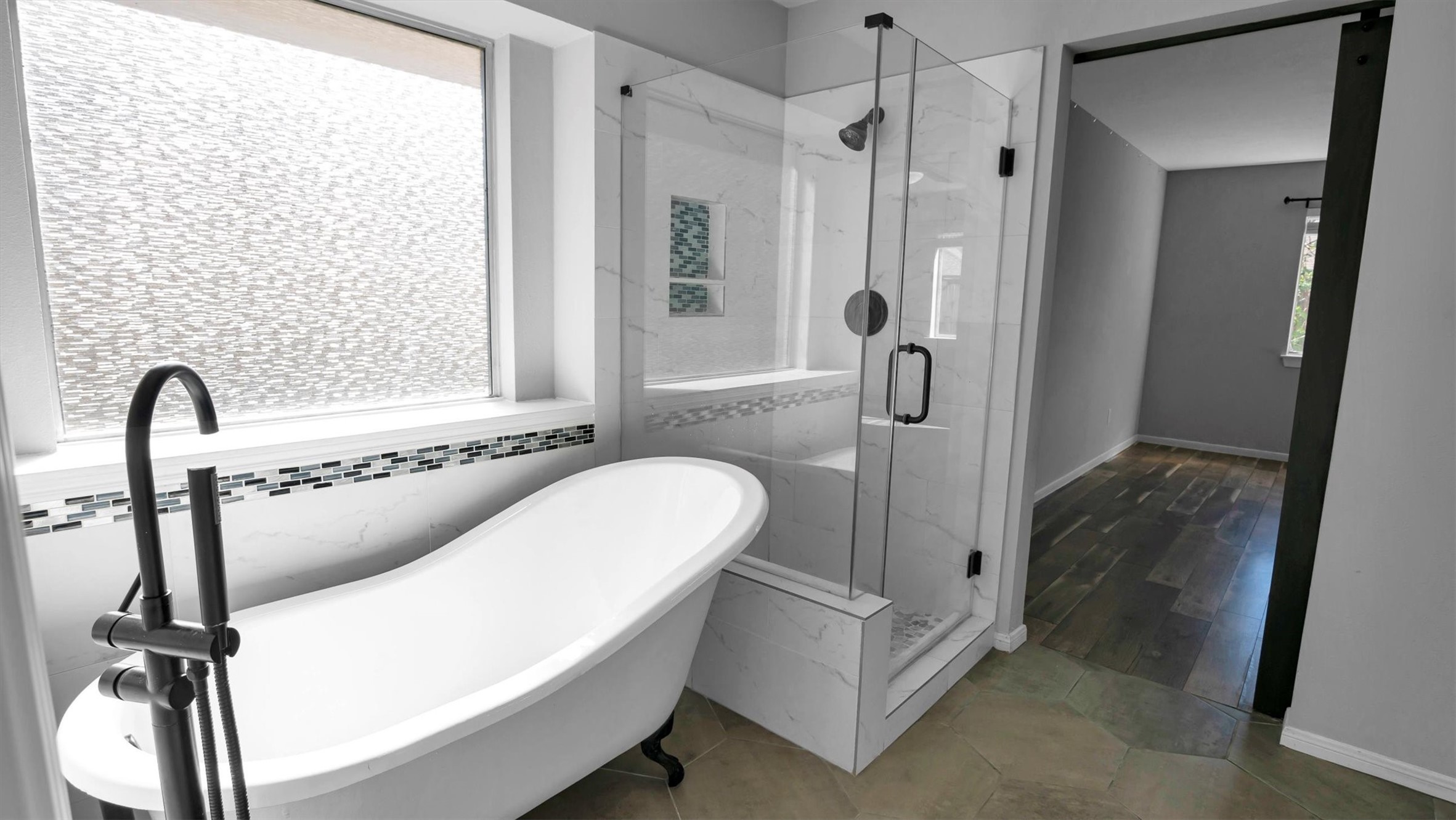 22919 Prairie Bird Lane Spring, TX 77373 - Photo 23 of 33 Primary Bath with separate walk-in shower