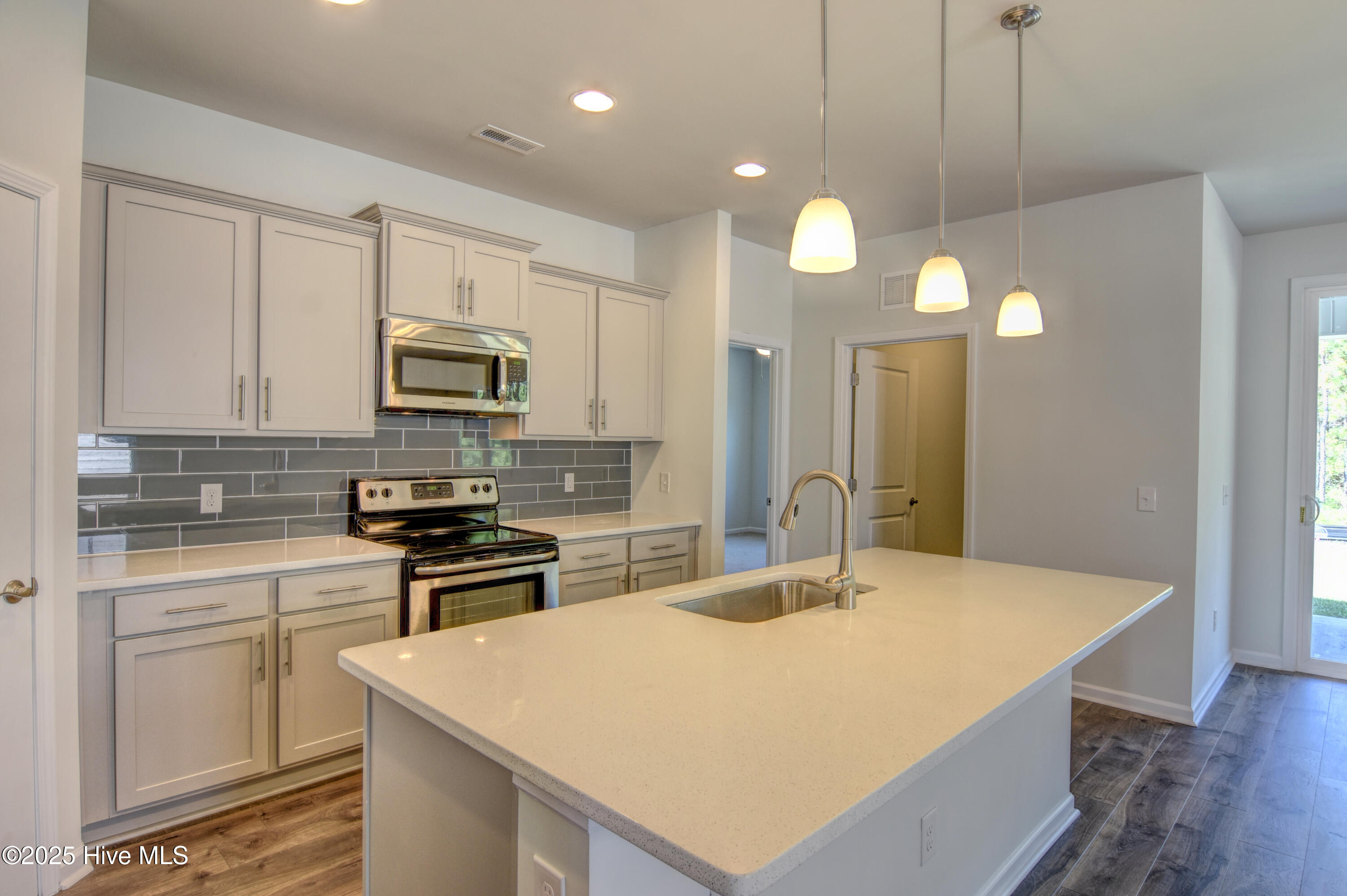 7954 Huron Drive Wilmington, NC 28412 - Photo 9 of 30 7954 Huron (11)