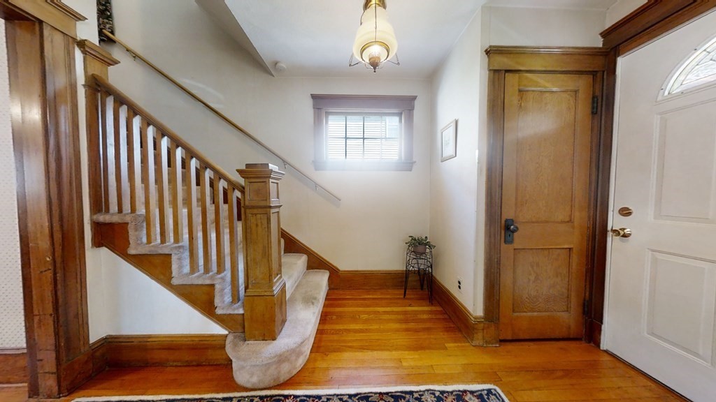 34 Edwin Road Waltham, MA 02453 - Photo 2 of 20