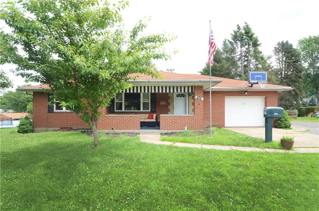 121 Lindsay Road Carnegie, PA 15106 - Photo 1 of 1 Gallery Image 1