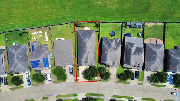 $2,500 | 20626 Bandrock Terrace, Richmond, TX 77407