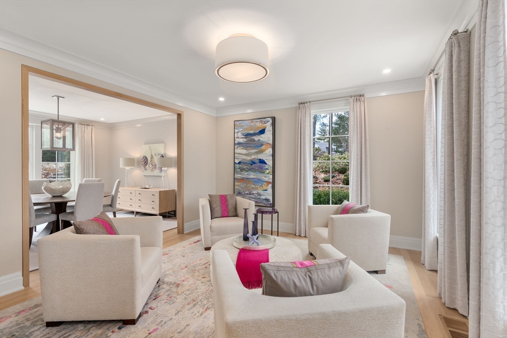 9 Skating Pond Road Weston, MA 02493 - Photo 11 of 34