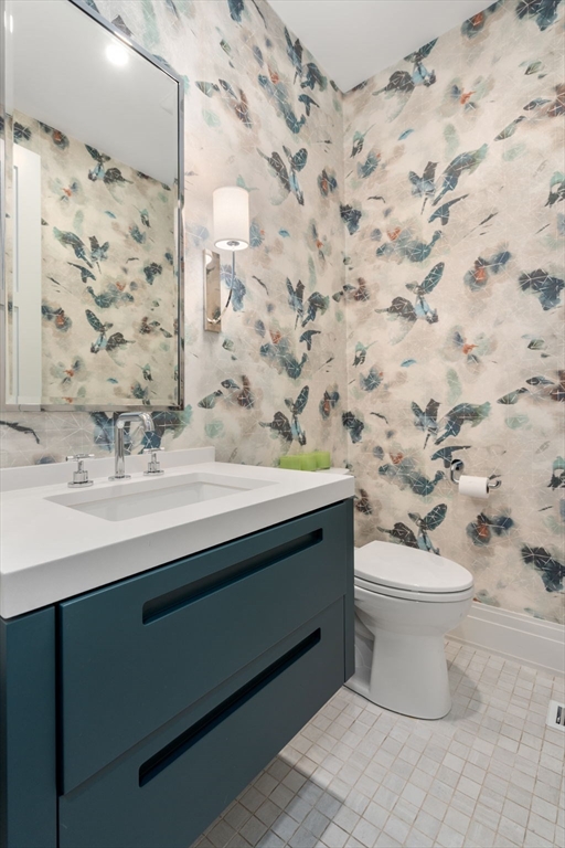 9 Skating Pond Road Weston, MA 02493 - Photo 17 of 34