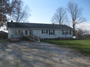 7000 East Sylvania Road Bloomfield, IN 47424 - Photo 2 of 17
