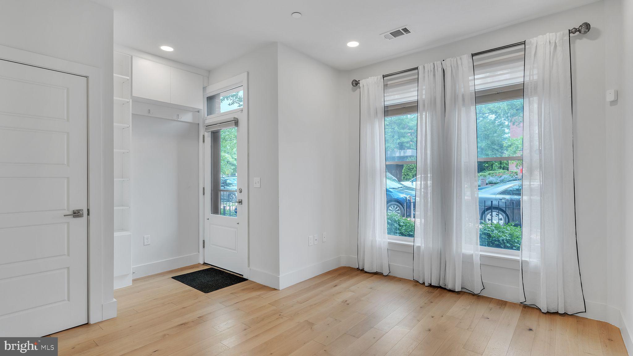 1309 E Street Southeast Washington, DC 20003 - Photo 4 of 33 Front Entrance & Living Room (partial)