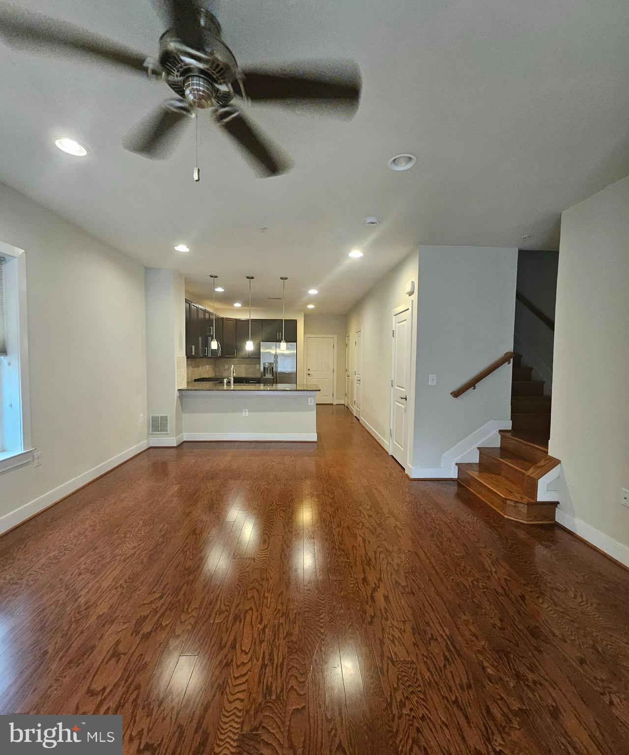 620 East Howell Avenue, Unit 101 Alexandria, VA 22301 - Photo 11 of 26