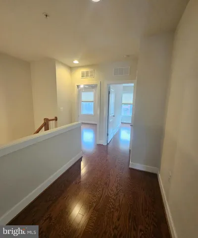 $4,375 | 620 East Howell Avenue, Unit 101, Alexandria, VA 22301