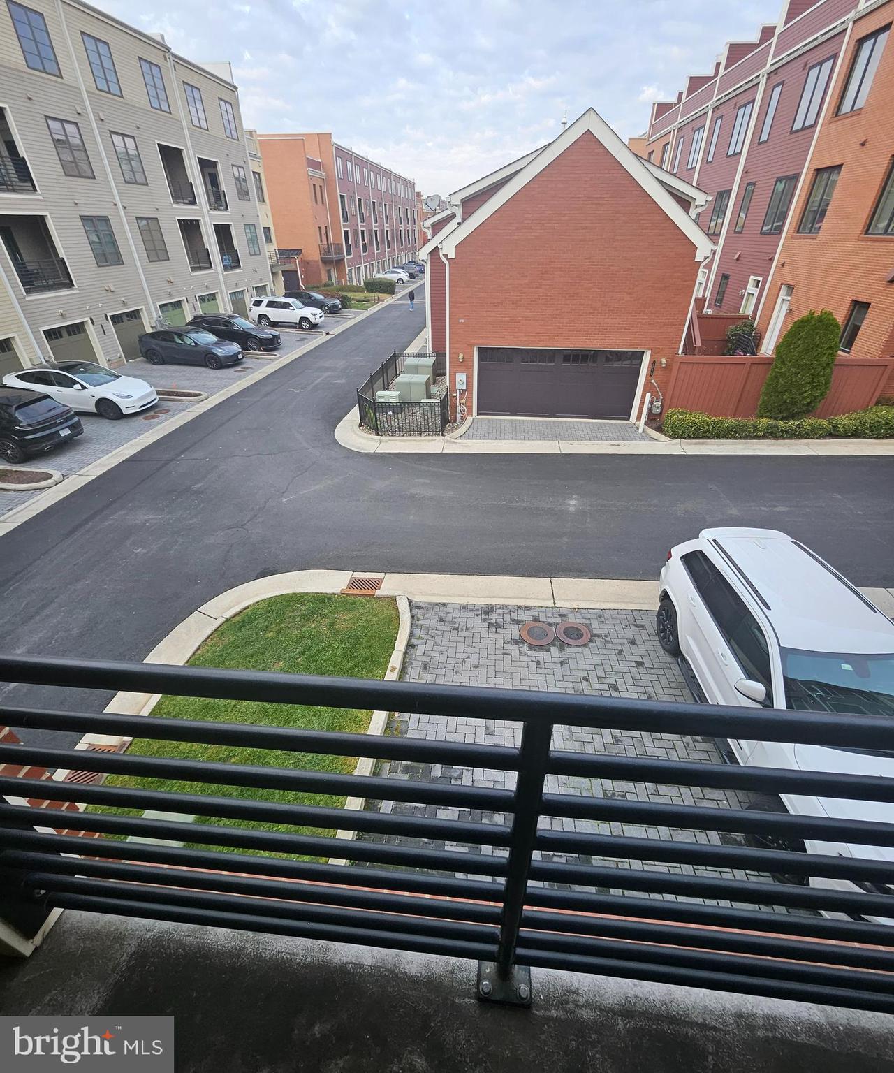 620 East Howell Avenue, Unit 101 Alexandria, VA 22301 - Photo 26 of 26