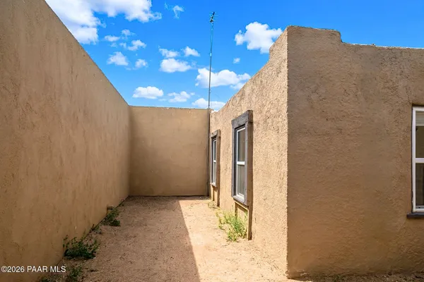 $950 | 2143 North Bell Avenue, Tucson, AZ 85712