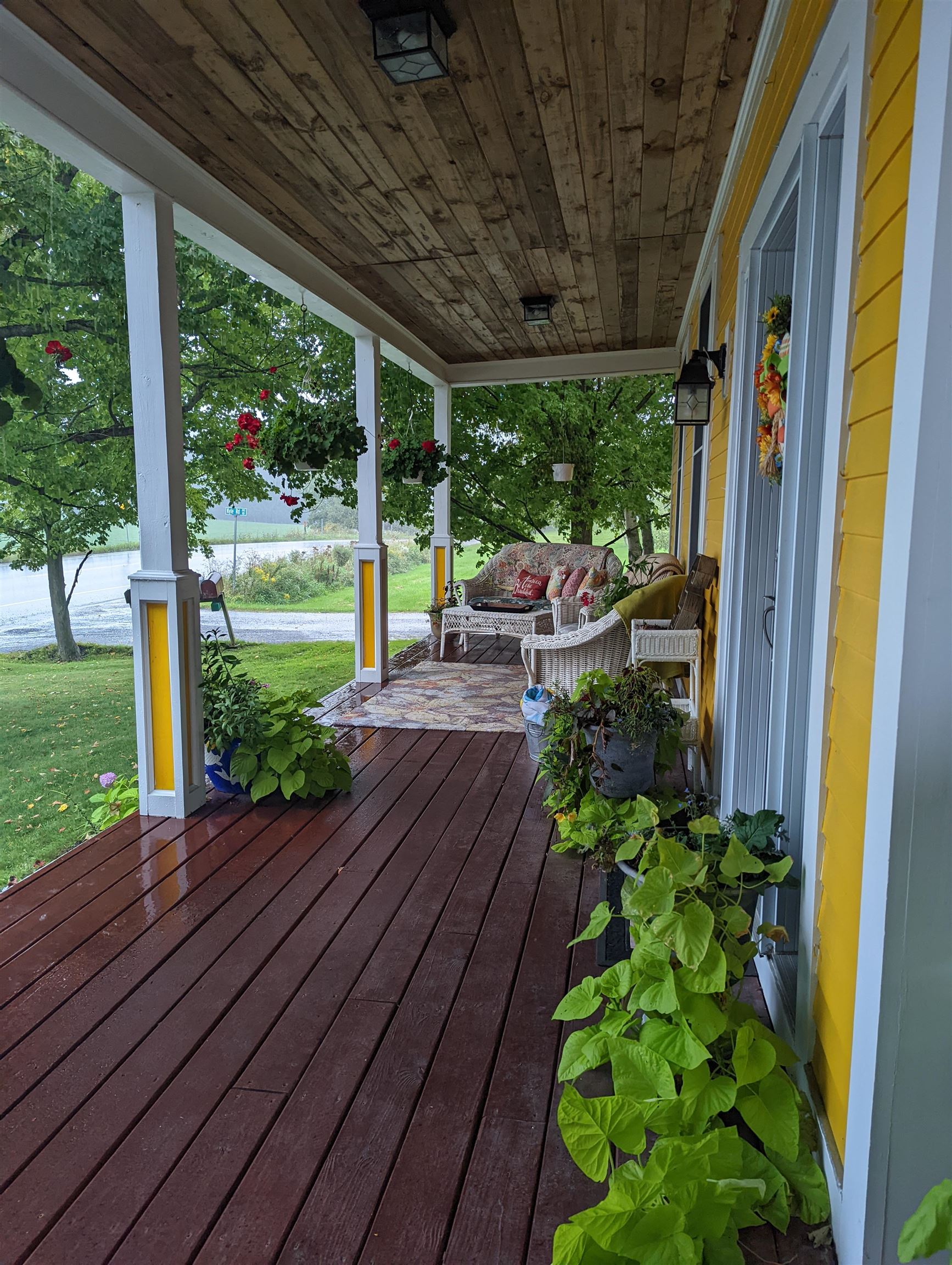 541 Fairfield Hill Road St. Albans Town, VT 05478 - Photo 4 of 22 Gallery Image 4