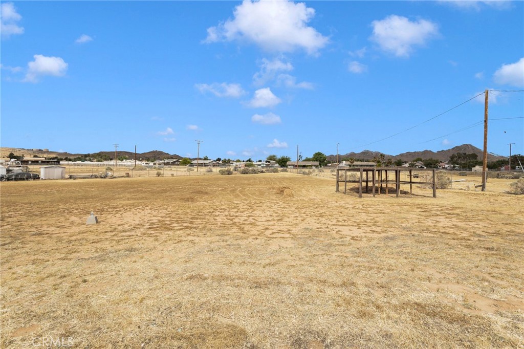 15160 Cheyenne Road Apple Valley, CA 92307 - Photo 45 of 55