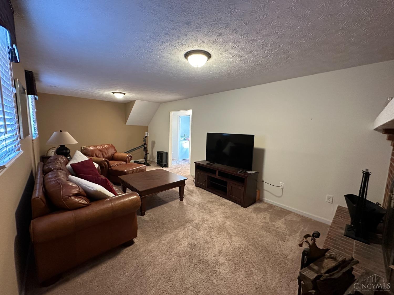1282 Ridge Road Wilmington, OH 45177 - Photo 13 of 28 Gallery Image 13