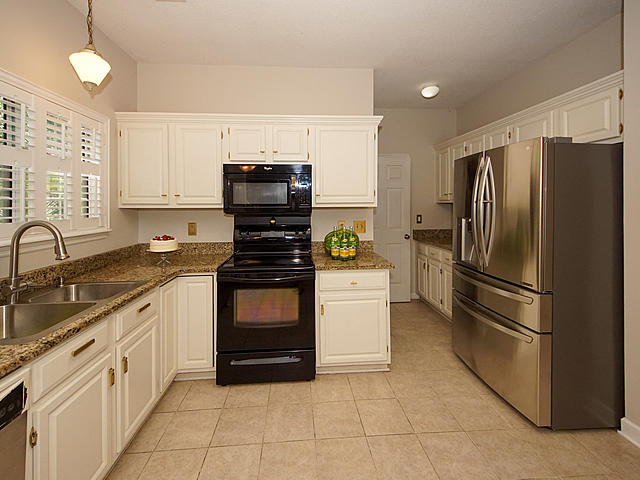 1127 Old Course Lane Mount Pleasant, SC 29466 - Photo 23 of 66 18