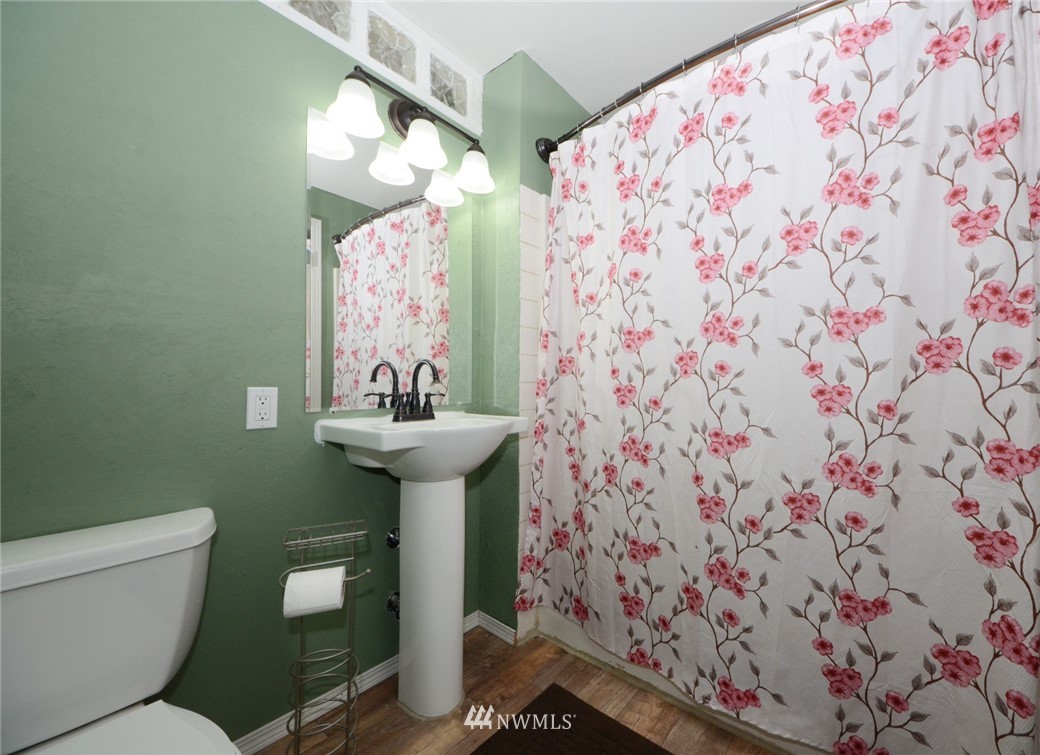 18120 Empire Street Southwest Rochester, WA 98579 - Photo 23 of 39 Gallery Image 23