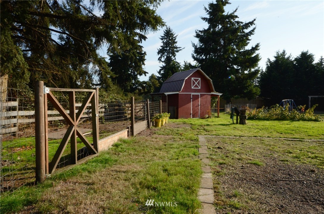 18120 Empire Street Southwest Rochester, WA 98579 - Photo 29 of 39 Gallery Image 29